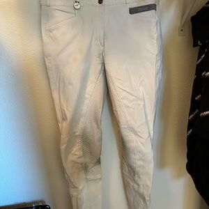 White Pikeur Candela Full Seat Breeches - size 32L